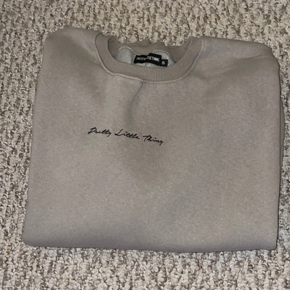 Crewneck sweatshirt